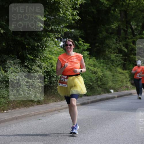 15.06.2025 - REWE Women's Run Jannik Wohlers http://msf.ph/oto/7937450 15.06.2025 10:14:00 Laufen 5025, 5241 meine-sportfotos.de