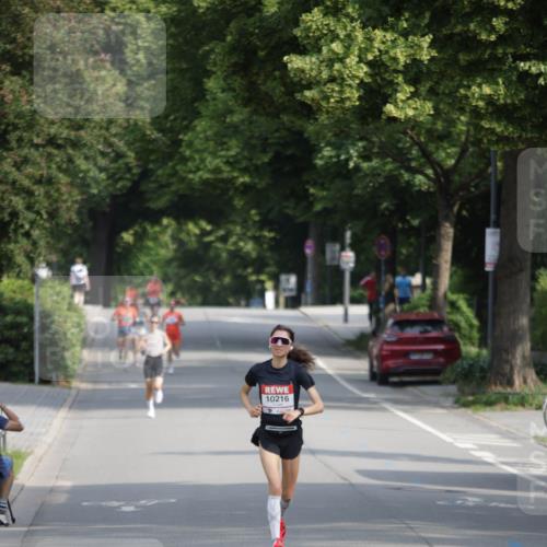 15.06.2025 - REWE Women's Run Jannik Wohlers http://msf.ph/oto/7937474 15.06.2025 08:43:23 Laufen 10216 meine-sportfotos.de