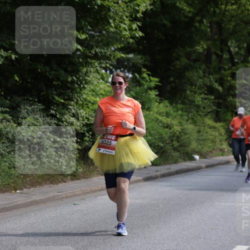 15.06.2025 - REWE Women's Run Jannik Wohlers http://msf.ph/oto/7937479 15.06.2025 10:14:01 Laufen 5025, 5241 meine-sportfotos.de