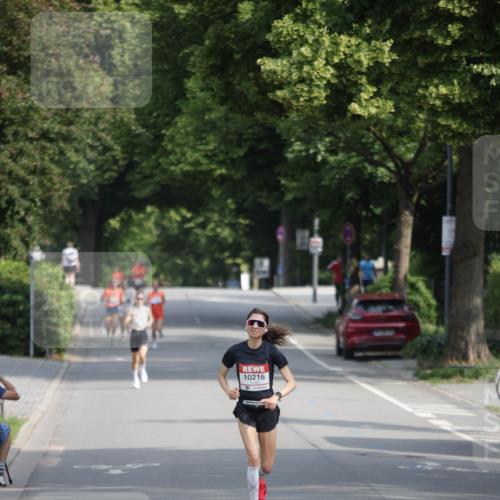 15.06.2025 - REWE Women's Run Jannik Wohlers http://msf.ph/oto/7937480 15.06.2025 08:43:23 Laufen 10216 meine-sportfotos.de