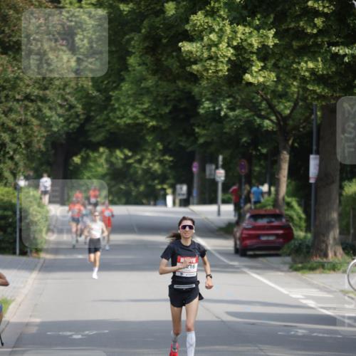 15.06.2025 - REWE Women's Run Jannik Wohlers http://msf.ph/oto/7937501 15.06.2025 08:43:24 Laufen 216 meine-sportfotos.de