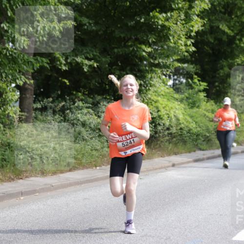 15.06.2025 - REWE Women's Run Jannik Wohlers http://msf.ph/oto/7937503 15.06.2025 10:14:05 Laufen 5241, 5612 meine-sportfotos.de