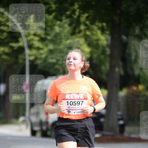 15.06.2025 - REWE Women's Run Jannik Wohlers http://msf.ph/oto/7937509 15.06.2025 09:55:23 Laufen 10597 meine-sportfotos.de