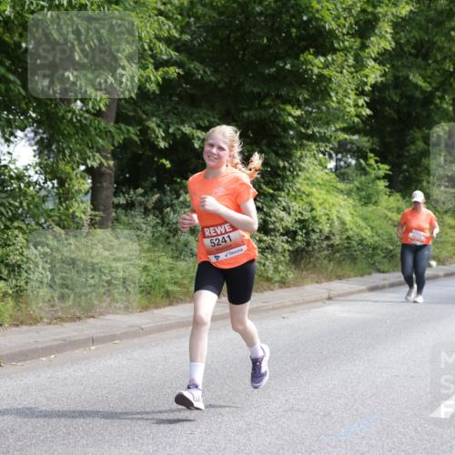 15.06.2025 - REWE Women's Run Jannik Wohlers http://msf.ph/oto/7937525 15.06.2025 10:14:05 Laufen 5241, 6612 meine-sportfotos.de
