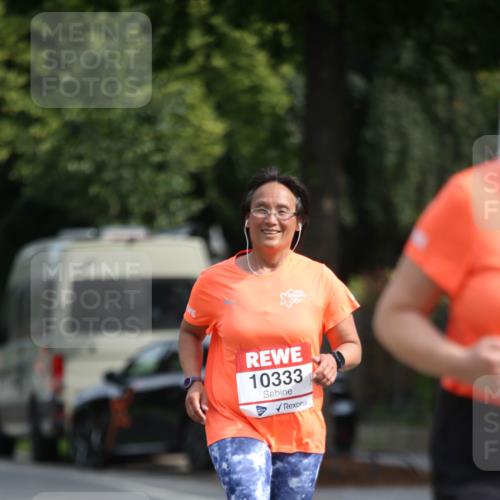 15.06.2025 - REWE Women's Run Jannik Wohlers http://msf.ph/oto/7937549 15.06.2025 09:55:24 Laufen 10333 meine-sportfotos.de