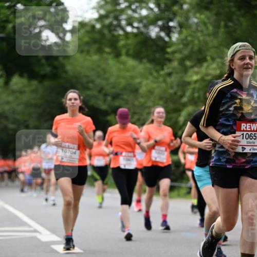 15.06.2025 - REWE Women's Run Dr. Thomas Lammeyer http://msf.ph/oto/7937558 15.06.2025 09:19:48 Laufen 10704, 10652 meine-sportfotos.de