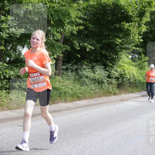 15.06.2025 - REWE Women's Run Jannik Wohlers http://msf.ph/oto/7937588 15.06.2025 10:14:06 Laufen 5241 meine-sportfotos.de