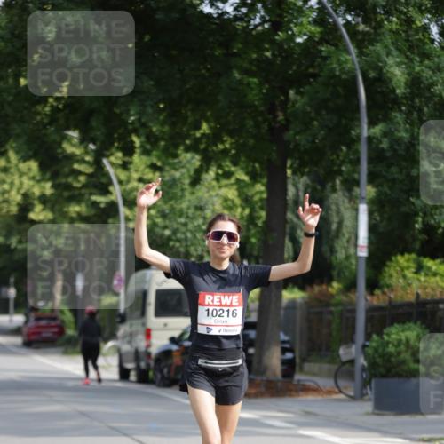 15.06.2025 - REWE Women's Run Jannik Wohlers http://msf.ph/oto/7937589 15.06.2025 08:43:29 Laufen 10216 meine-sportfotos.de