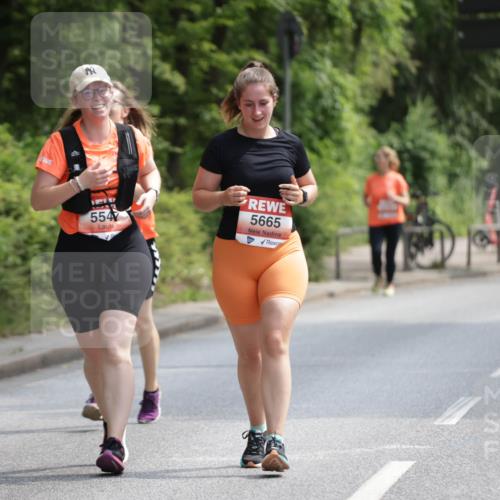 15.06.2025 - REWE Women's Run Jannik Wohlers http://msf.ph/oto/7937603 15.06.2025 10:14:08 Laufen 554, 5665, 23 meine-sportfotos.de