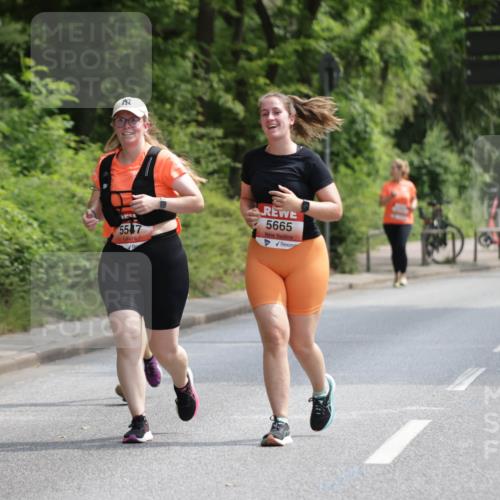 15.06.2025 - REWE Women's Run Jannik Wohlers http://msf.ph/oto/7937617 15.06.2025 10:14:09 Laufen 124, 5547, 5665 meine-sportfotos.de