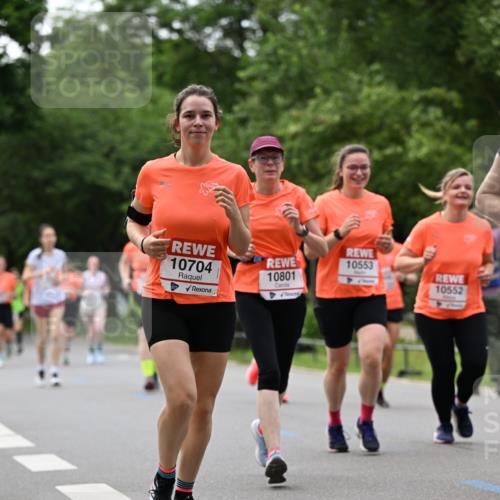 15.06.2025 - REWE Women's Run Dr. Thomas Lammeyer http://msf.ph/oto/7937630 15.06.2025 09:19:49 Laufen 10704, 10553, 10801, 10552 meine-sportfotos.de