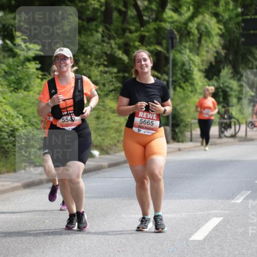 15.06.2025 - REWE Women's Run Jannik Wohlers http://msf.ph/oto/7937633 15.06.2025 10:14:09 Laufen 5547, 5665 meine-sportfotos.de