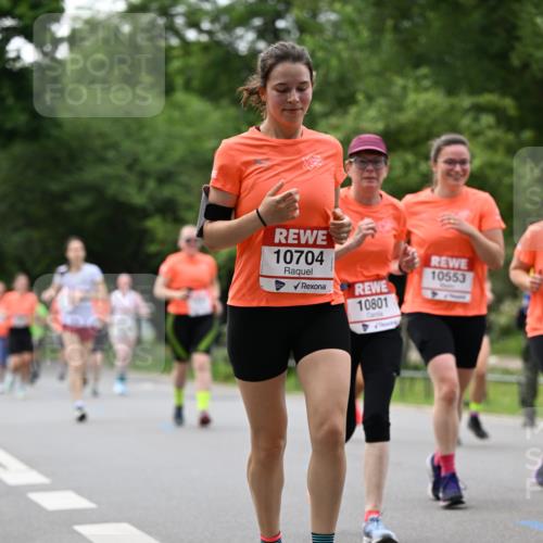 15.06.2025 - REWE Women's Run Dr. Thomas Lammeyer http://msf.ph/oto/7937654 15.06.2025 09:19:50 Laufen 10704, 10553, 10801, 4 meine-sportfotos.de
