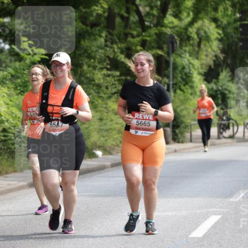 15.06.2025 - REWE Women's Run Jannik Wohlers http://msf.ph/oto/7937659 15.06.2025 10:14:09 Laufen 51, 5547, 5665 meine-sportfotos.de