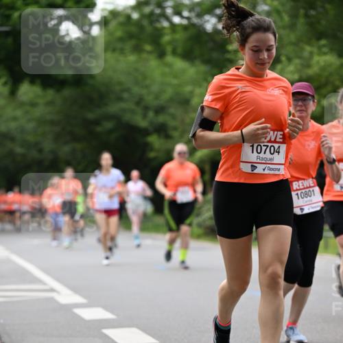 15.06.2025 - REWE Women's Run Dr. Thomas Lammeyer http://msf.ph/oto/7937662 15.06.2025 09:19:50 Laufen 10704, 10801 meine-sportfotos.de
