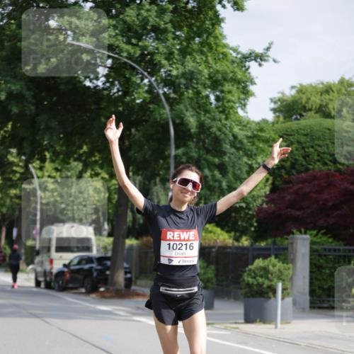 15.06.2025 - REWE Women's Run Jannik Wohlers http://msf.ph/oto/7937681 15.06.2025 08:43:30 Laufen 10216 meine-sportfotos.de