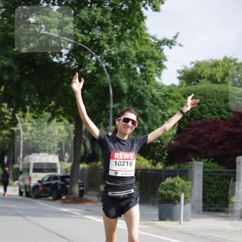 15.06.2025 - REWE Women's Run Jannik Wohlers http://msf.ph/oto/7937686 15.06.2025 08:43:30 Laufen 10216 meine-sportfotos.de