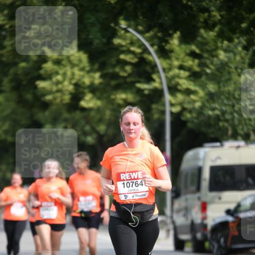 15.06.2025 - REWE Women's Run Jannik Wohlers http://msf.ph/oto/7937750 15.06.2025 09:55:38 Laufen 10764 meine-sportfotos.de