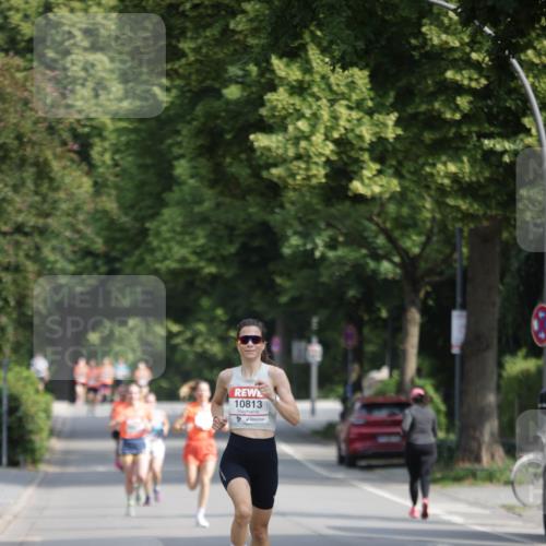 15.06.2025 - REWE Women's Run Jannik Wohlers http://msf.ph/oto/7937759 15.06.2025 08:43:36 Laufen 10813 meine-sportfotos.de