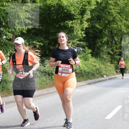 15.06.2025 - REWE Women's Run Jannik Wohlers http://msf.ph/oto/7937772 15.06.2025 10:14:13 Laufen 3141, 5547, 5665 meine-sportfotos.de
