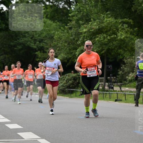 15.06.2025 - REWE Women's Run Dr. Thomas Lammeyer http://msf.ph/oto/7937786 15.06.2025 09:19:53 Laufen 1072, 10342 meine-sportfotos.de