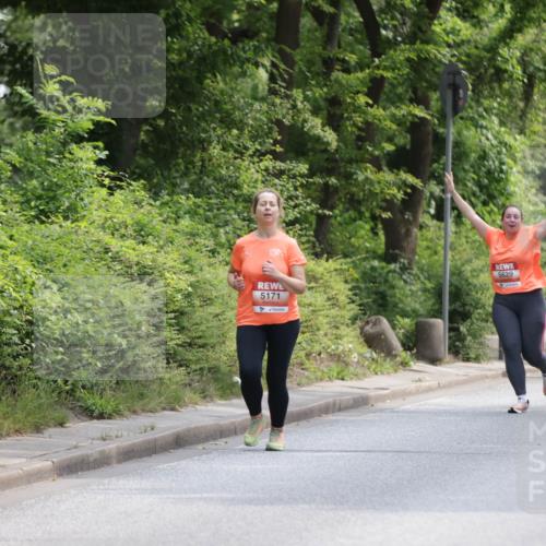 15.06.2025 - REWE Women's Run Jannik Wohlers http://msf.ph/oto/7937798 15.06.2025 10:14:15 Laufen 5654, 5629, 5572, 5171 meine-sportfotos.de