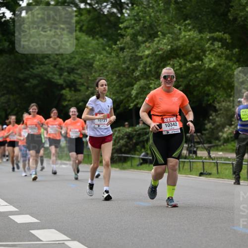 15.06.2025 - REWE Women's Run Dr. Thomas Lammeyer http://msf.ph/oto/7937801 15.06.2025 09:19:53 Laufen 10721, 10342 meine-sportfotos.de