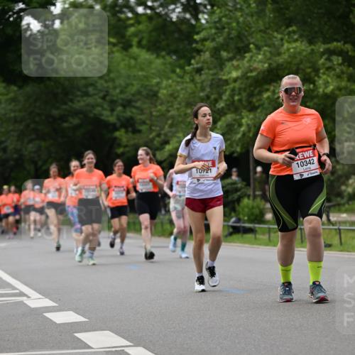 15.06.2025 - REWE Women's Run Dr. Thomas Lammeyer http://msf.ph/oto/7937835 15.06.2025 09:19:53 Laufen  meine-sportfotos.de