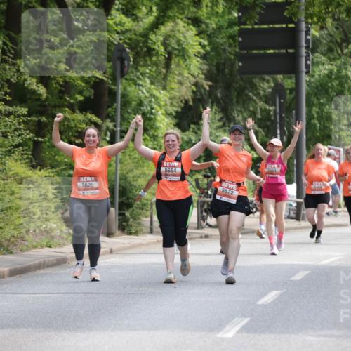 15.06.2025 - REWE Women's Run Jannik Wohlers http://msf.ph/oto/7937922 15.06.2025 10:14:17 Laufen 5654, 5572, 5629, 5684, 5488, 5545 meine-sportfotos.de