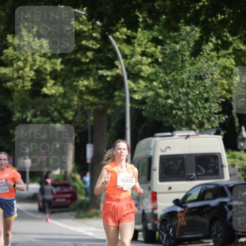 15.06.2025 - REWE Women's Run Jannik Wohlers http://msf.ph/oto/7937960 15.06.2025 08:43:43 Laufen 10859 meine-sportfotos.de