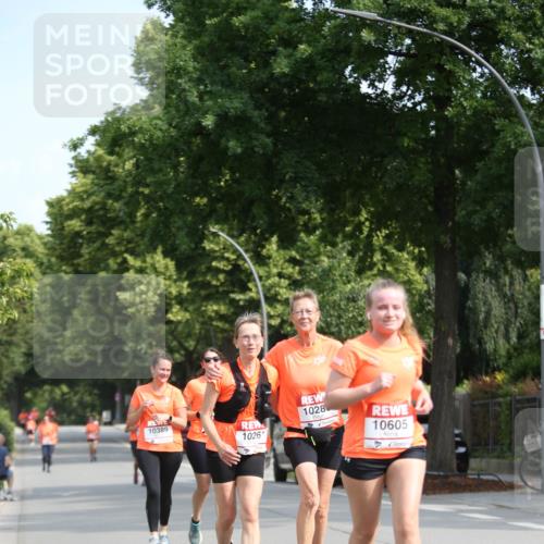 15.06.2025 - REWE Women's Run Jannik Wohlers http://msf.ph/oto/7937973 15.06.2025 09:55:45 Laufen 1028, 10389, 10261, 10605 meine-sportfotos.de