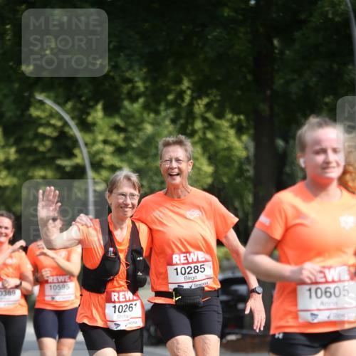 15.06.2025 - REWE Women's Run Jannik Wohlers http://msf.ph/oto/7937986 15.06.2025 09:55:45 Laufen 0389, 10595, 10261, 10285, 1060 meine-sportfotos.de