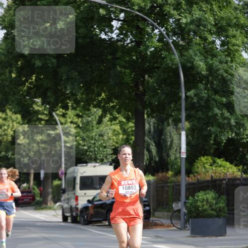 15.06.2025 - REWE Women's Run Jannik Wohlers http://msf.ph/oto/7938001 15.06.2025 08:43:46 Laufen 10859 meine-sportfotos.de