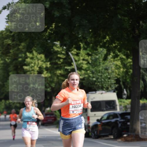 15.06.2025 - REWE Women's Run Jannik Wohlers http://msf.ph/oto/7938045 15.06.2025 08:43:48 Laufen 10186, 10334 meine-sportfotos.de