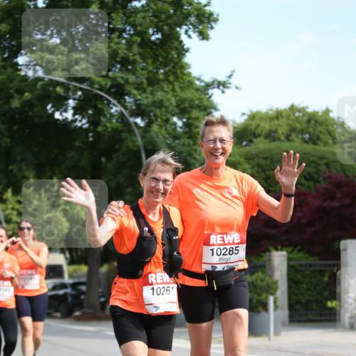 15.06.2025 - REWE Women's Run Jannik Wohlers http://msf.ph/oto/7938086 15.06.2025 09:55:48 Laufen 0389, 10595, 10261, 10285 meine-sportfotos.de