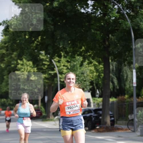 15.06.2025 - REWE Women's Run Jannik Wohlers http://msf.ph/oto/7938087 15.06.2025 08:43:49 Laufen 10334 meine-sportfotos.de