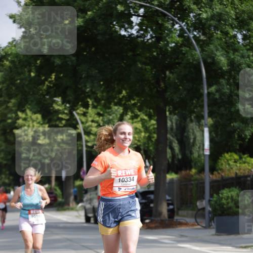 15.06.2025 - REWE Women's Run Jannik Wohlers http://msf.ph/oto/7938104 15.06.2025 08:43:49 Laufen 10334 meine-sportfotos.de