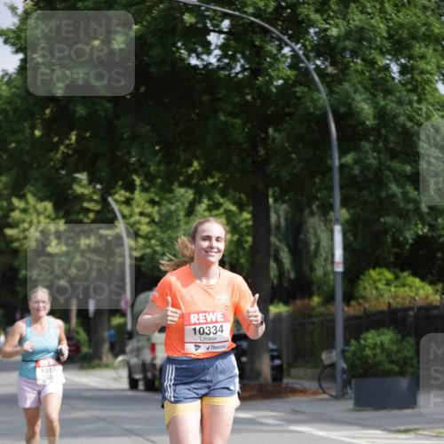 15.06.2025 - REWE Women's Run Jannik Wohlers http://msf.ph/oto/7938108 15.06.2025 08:43:49 Laufen 10334 meine-sportfotos.de