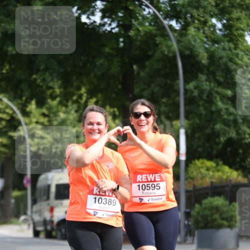 15.06.2025 - REWE Women's Run Jannik Wohlers http://msf.ph/oto/7938131 15.06.2025 09:55:49 Laufen 10595, 10389 meine-sportfotos.de