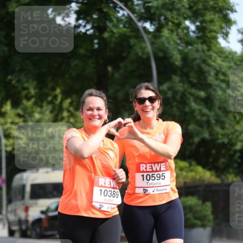 15.06.2025 - REWE Women's Run Jannik Wohlers http://msf.ph/oto/7938143 15.06.2025 09:55:49 Laufen 10595, 10389 meine-sportfotos.de