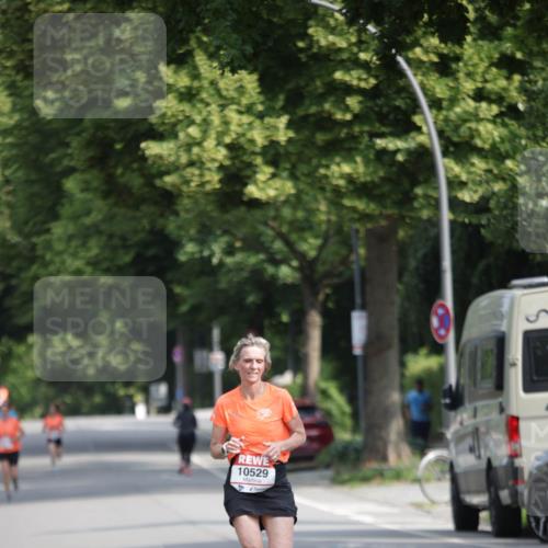 15.06.2025 - REWE Women's Run Jannik Wohlers http://msf.ph/oto/7938222 15.06.2025 08:43:54 Laufen 10529 meine-sportfotos.de