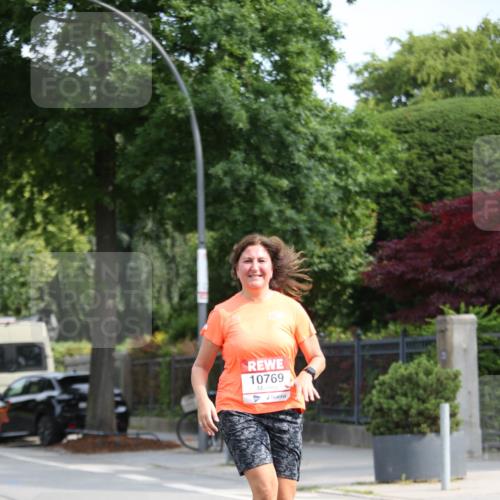 15.06.2025 - REWE Women's Run Jannik Wohlers http://msf.ph/oto/7938237 15.06.2025 09:55:59 Laufen 10769 meine-sportfotos.de