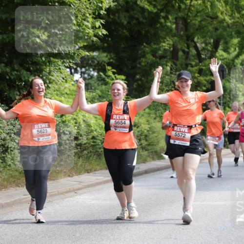 15.06.2025 - REWE Women's Run Jannik Wohlers http://msf.ph/oto/7938254 15.06.2025 10:14:24 Laufen 5629, 5654, 5572, 6283 meine-sportfotos.de