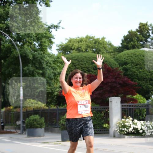 15.06.2025 - REWE Women's Run Jannik Wohlers http://msf.ph/oto/7938281 15.06.2025 09:56:00 Laufen 10769 meine-sportfotos.de