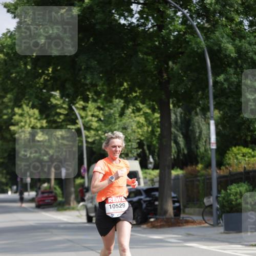 15.06.2025 - REWE Women's Run Jannik Wohlers http://msf.ph/oto/7938298 15.06.2025 08:43:57 Laufen 10529 meine-sportfotos.de
