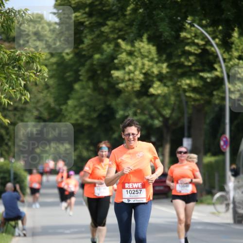 15.06.2025 - REWE Women's Run Jannik Wohlers http://msf.ph/oto/7938303 15.06.2025 09:56:07 Laufen 10749, 10257, 10546 meine-sportfotos.de