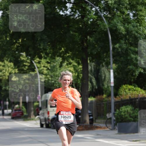 15.06.2025 - REWE Women's Run Jannik Wohlers http://msf.ph/oto/7938317 15.06.2025 08:43:57 Laufen 10529 meine-sportfotos.de