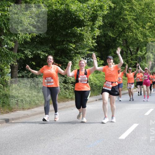 15.06.2025 - REWE Women's Run Jannik Wohlers http://msf.ph/oto/7938363 15.06.2025 10:14:25 Laufen 5629, 5654, 5572 meine-sportfotos.de
