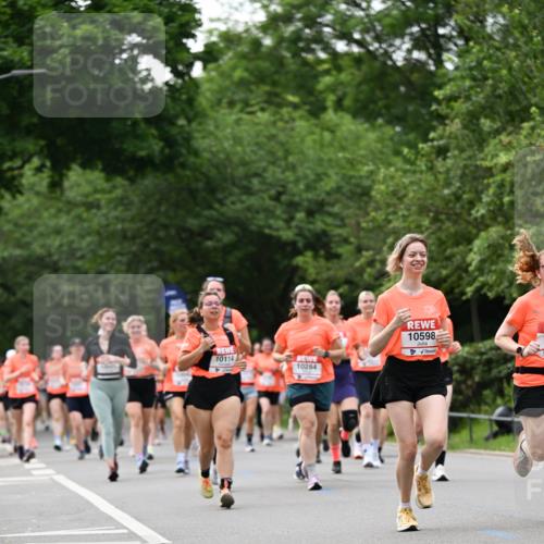 15.06.2025 - REWE Women's Run Dr. Thomas Lammeyer http://msf.ph/oto/7938372 15.06.2025 09:20:04 Laufen 10114, 10284, 10598 meine-sportfotos.de