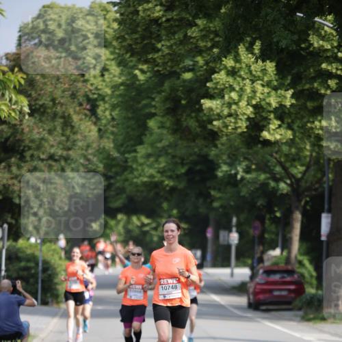 15.06.2025 - REWE Women's Run Jannik Wohlers http://msf.ph/oto/7938396 15.06.2025 08:44:08 Laufen 10748 meine-sportfotos.de